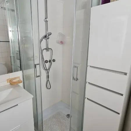 Lägenhet Amor De Verao, T2 Central A 50 Mts Da Praia C/tv Buarcos