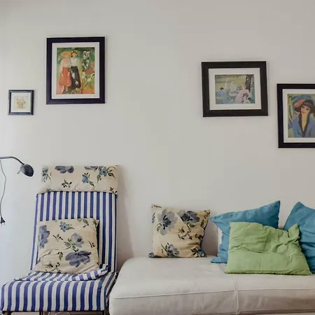 Amor De Verao, T2 Central A 50 Mts Da Praia C/tv 아파트 *